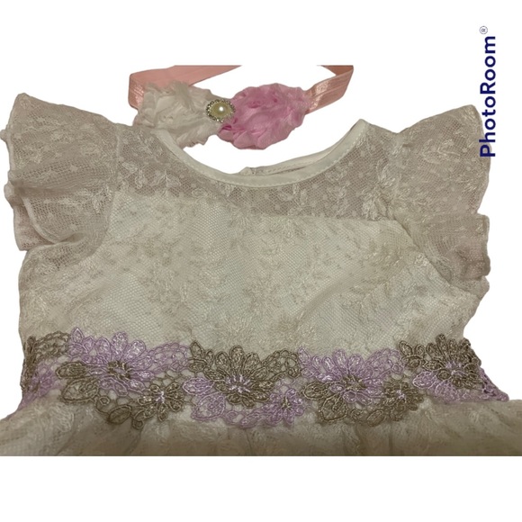 🎉HP🎉Exquisite lace dress with matching diaper cover and free head band - Picture 9 of 9